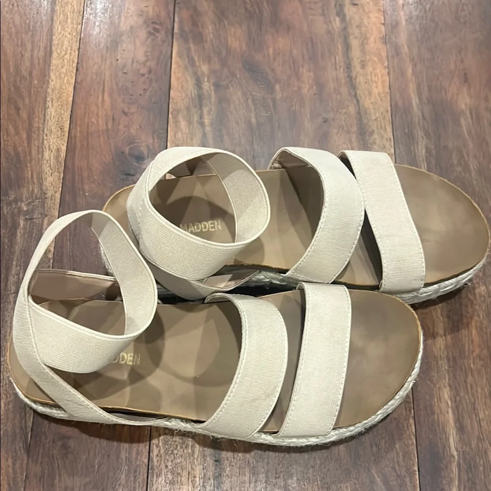 Steve Madden Cream Espadrilles with Minimalist Design Size 2‎